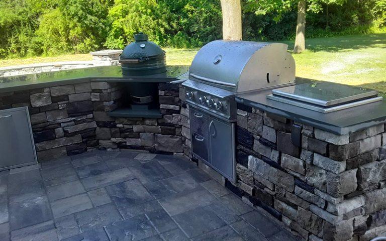 Outdoor kitchen and Grill800x500
