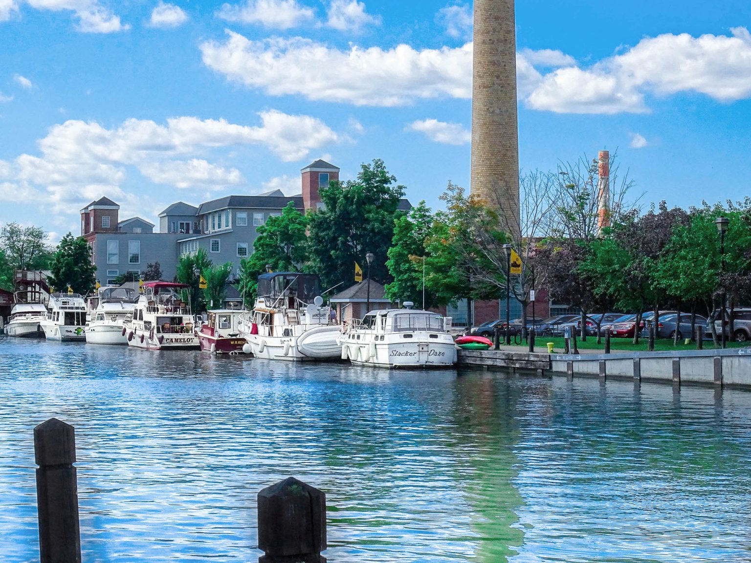 Daytime view of boats on the Erie Canal in Fairport, NY